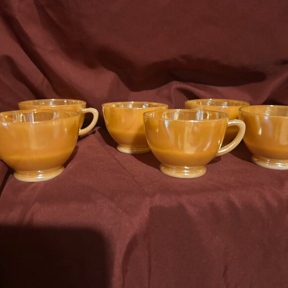 Vintage Fire-King Peach Lustre Cup set - Picture 5 of 6